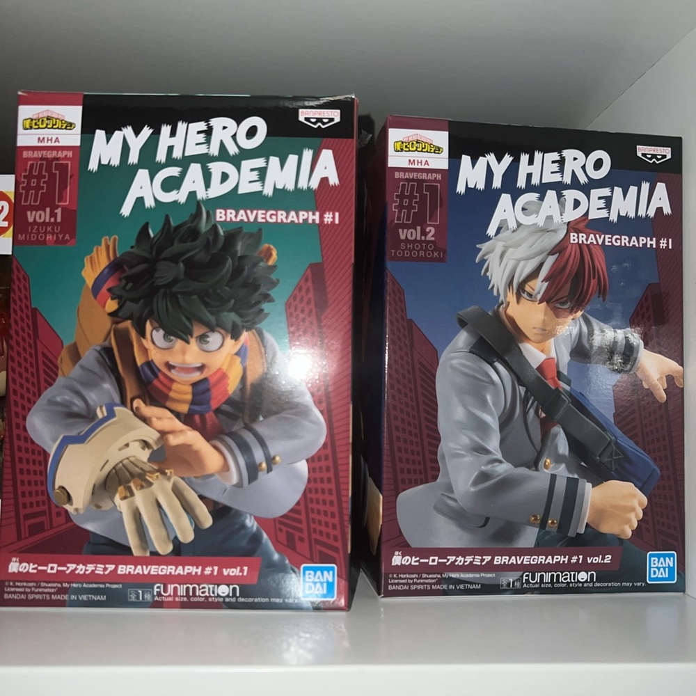 Mha, deku and todoroki figurines